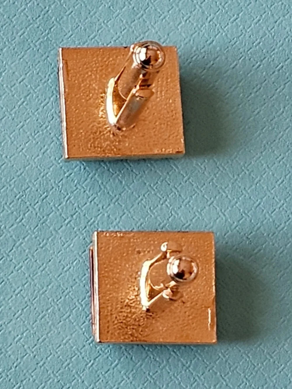 Vintage 1970s Men’s Tiger’s Eye Gold Tone Cufflinks Square Mid-Century